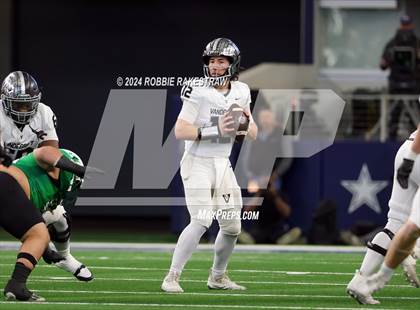 Thumbnail 3 in Southlake Carroll vs. Vandegrift (UIL 6A Division II Final) photogallery.