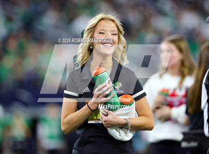 Thumbnail 2 in Southlake Carroll vs. Vandegrift (UIL 6A Division II Final) photogallery.