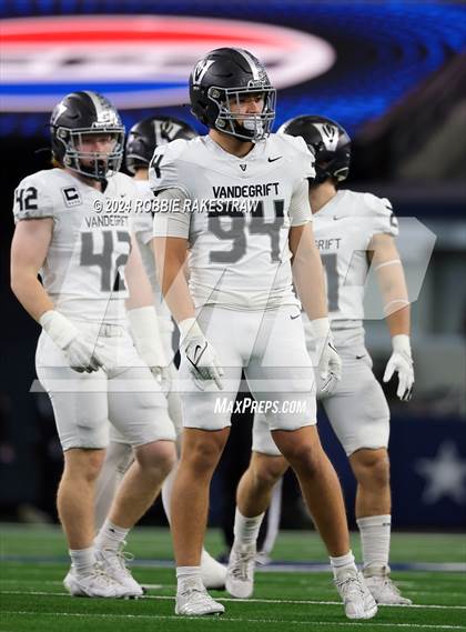 Thumbnail 1 in Southlake Carroll vs. Vandegrift (UIL 6A Division II Final) photogallery.