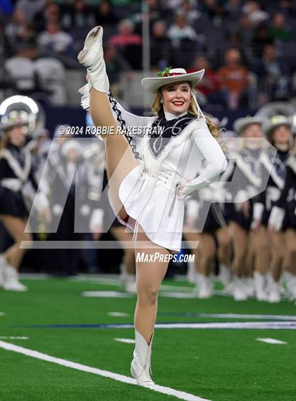 Thumbnail 1 in Southlake Carroll vs. Vandegrift (UIL 6A Division II Final) photogallery.