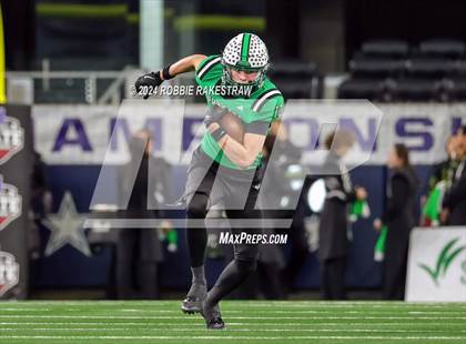 Thumbnail 1 in Southlake Carroll vs. Vandegrift (UIL 6A Division II Final) photogallery.