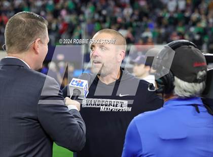 Thumbnail 3 in Southlake Carroll vs. Vandegrift (UIL 6A Division II Final) photogallery.