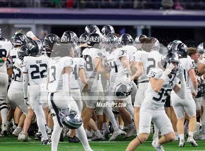 Thumbnail 1 in Southlake Carroll vs. Vandegrift (UIL 6A Division II Final) photogallery.