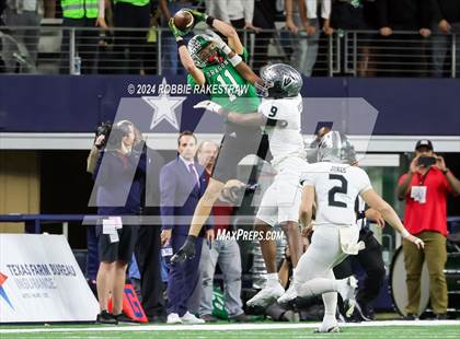 Thumbnail 2 in Southlake Carroll vs. Vandegrift (UIL 6A Division II Final) photogallery.