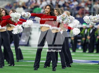 Thumbnail 2 in Southlake Carroll vs. Vandegrift (UIL 6A Division II Final) photogallery.