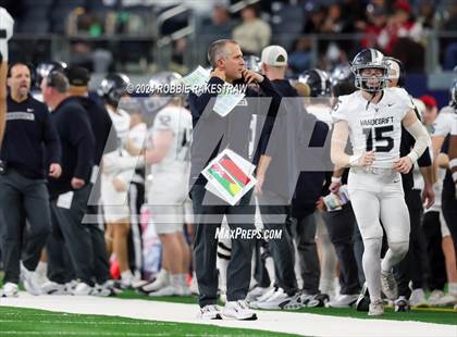 Thumbnail 3 in Southlake Carroll vs. Vandegrift (UIL 6A Division II Final) photogallery.