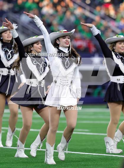 Thumbnail 3 in Southlake Carroll vs. Vandegrift (UIL 6A Division II Final) photogallery.