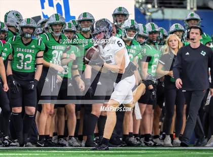 Thumbnail 2 in Southlake Carroll vs. Vandegrift (UIL 6A Division II Final) photogallery.