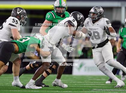 Thumbnail 1 in Southlake Carroll vs. Vandegrift (UIL 6A Division II Final) photogallery.