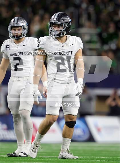 Thumbnail 2 in Southlake Carroll vs. Vandegrift (UIL 6A Division II Final) photogallery.