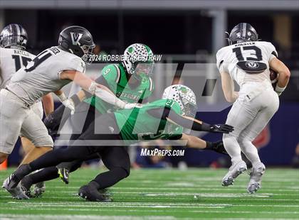 Thumbnail 3 in Southlake Carroll vs. Vandegrift (UIL 6A Division II Final) photogallery.