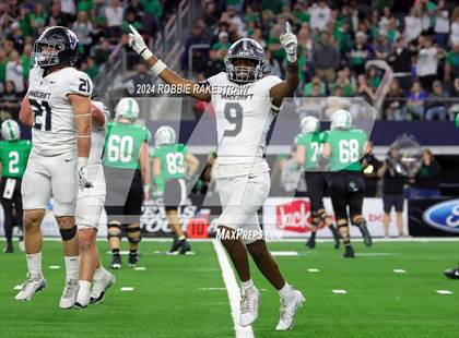Thumbnail 1 in Southlake Carroll vs. Vandegrift (UIL 6A Division II Final) photogallery.