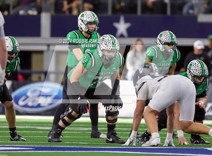 Thumbnail 1 in Southlake Carroll vs. Vandegrift (UIL 6A Division II Final) photogallery.