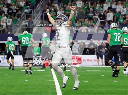 Thumbnail 2 in Southlake Carroll vs. Vandegrift (UIL 6A Division II Final) photogallery.