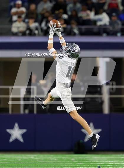 Thumbnail 1 in Southlake Carroll vs. Vandegrift (UIL 6A Division II Final) photogallery.