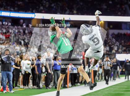 Thumbnail 2 in Southlake Carroll vs. Vandegrift (UIL 6A Division II Final) photogallery.
