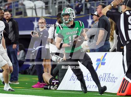 Thumbnail 3 in Southlake Carroll vs. Vandegrift (UIL 6A Division II Final) photogallery.