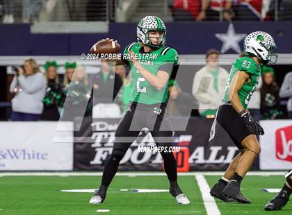Thumbnail 2 in Southlake Carroll vs. Vandegrift (UIL 6A Division II Final) photogallery.