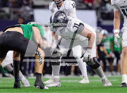 Thumbnail 1 in Southlake Carroll vs. Vandegrift (UIL 6A Division II Final) photogallery.