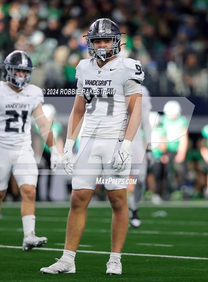 Thumbnail 3 in Southlake Carroll vs. Vandegrift (UIL 6A Division II Final) photogallery.