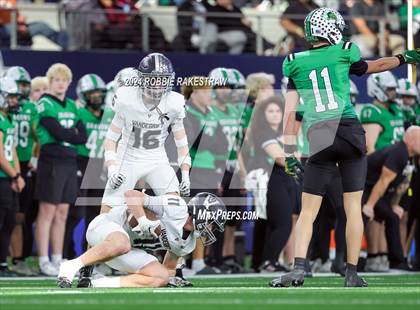 Thumbnail 2 in Southlake Carroll vs. Vandegrift (UIL 6A Division II Final) photogallery.