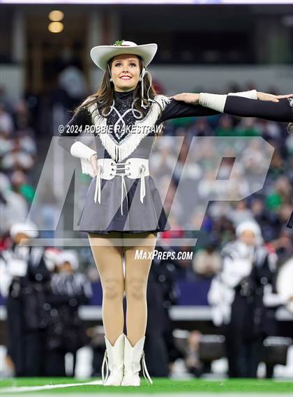 Thumbnail 1 in Southlake Carroll vs. Vandegrift (UIL 6A Division II Final) photogallery.