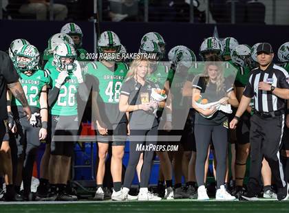 Thumbnail 1 in Southlake Carroll vs. Vandegrift (UIL 6A Division II Final) photogallery.