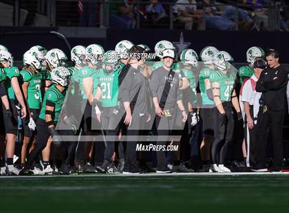 Thumbnail 3 in Southlake Carroll vs. Vandegrift (UIL 6A Division II Final) photogallery.