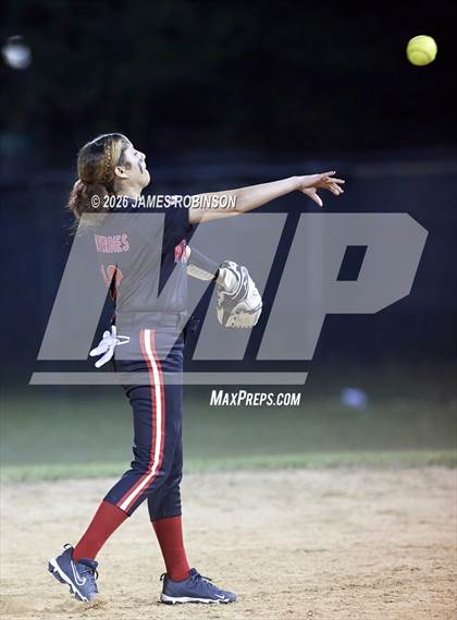 Thumbnail 2 in Ribault @ Westside photogallery.