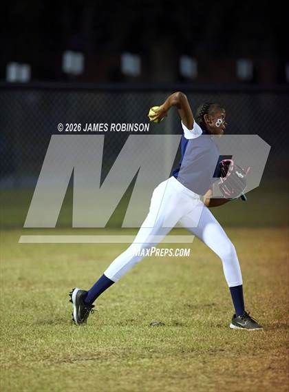 Thumbnail 3 in Ribault @ Westside photogallery.