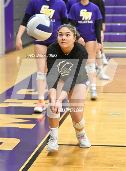 Thumbnail 2 in Paradise Valley @ Sunrise Mountain (Senior Night) photogallery.
