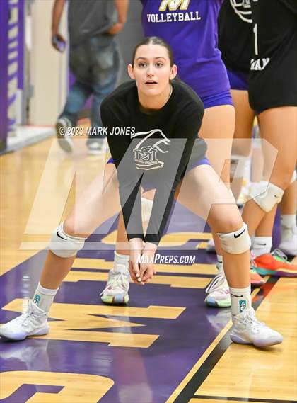 Thumbnail 1 in Paradise Valley @ Sunrise Mountain (Senior Night) photogallery.