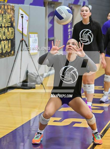 Thumbnail 2 in Paradise Valley @ Sunrise Mountain (Senior Night) photogallery.