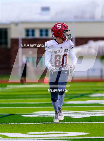 Thumbnail 1 in JV: Satellite @ Melbourne photogallery.