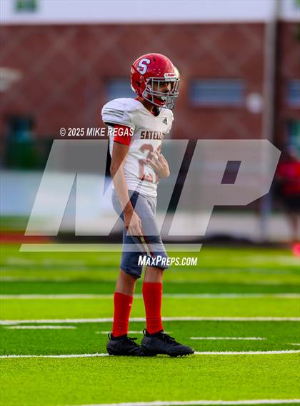 Thumbnail 3 in JV: Satellite @ Melbourne photogallery.