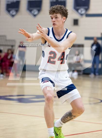 Thumbnail 1 in Perry @ Pinnacle photogallery.