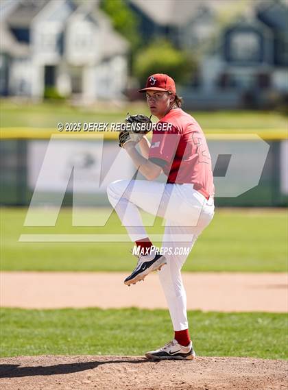 Thumbnail 2 in Regis Jesuit @ Legacy photogallery.