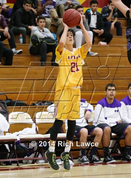 Thumbnail 2 in Hoover @ Esperanza photogallery.