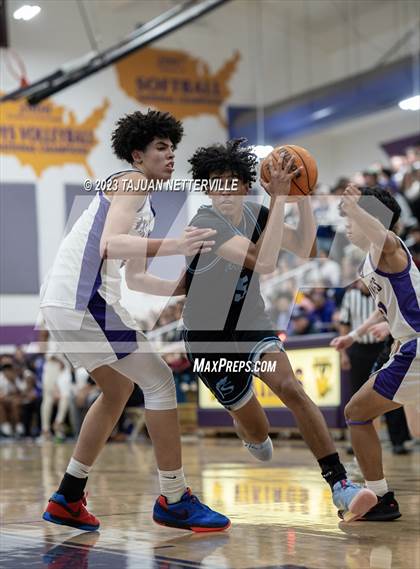 Thumbnail 2 in Saugus @ Valencia photogallery.