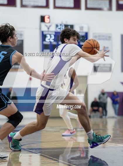 Thumbnail 2 in Saugus @ Valencia photogallery.