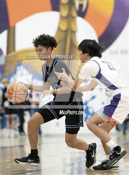 Thumbnail 1 in Saugus @ Valencia photogallery.