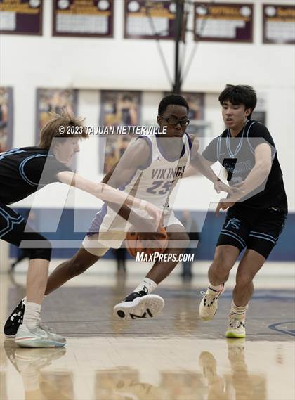 Thumbnail 2 in Saugus @ Valencia photogallery.