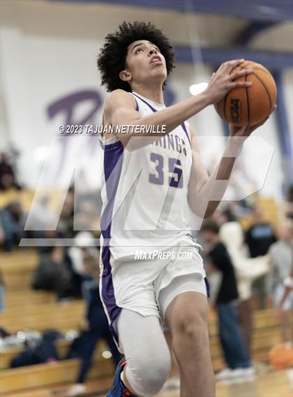 Thumbnail 1 in Saugus @ Valencia photogallery.