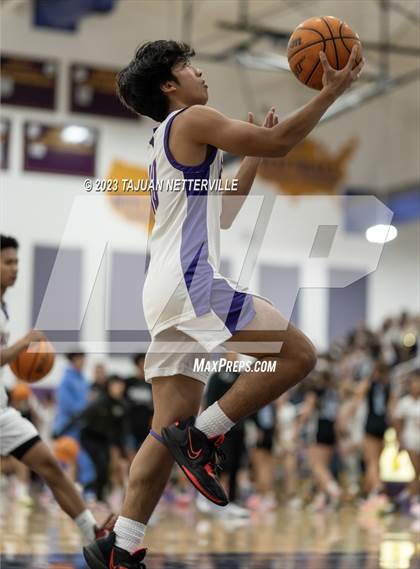 Thumbnail 2 in Saugus @ Valencia photogallery.
