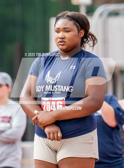 Thumbnail 1 in UIL 5A Girls Track & Field Finals photogallery.