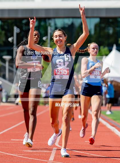 Thumbnail 1 in UIL 5A Girls Track & Field Finals photogallery.