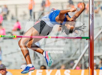 Thumbnail 2 in UIL 5A Girls Track & Field Finals photogallery.