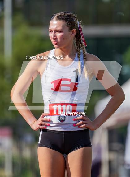 Thumbnail 3 in UIL 5A Girls Track & Field Finals photogallery.