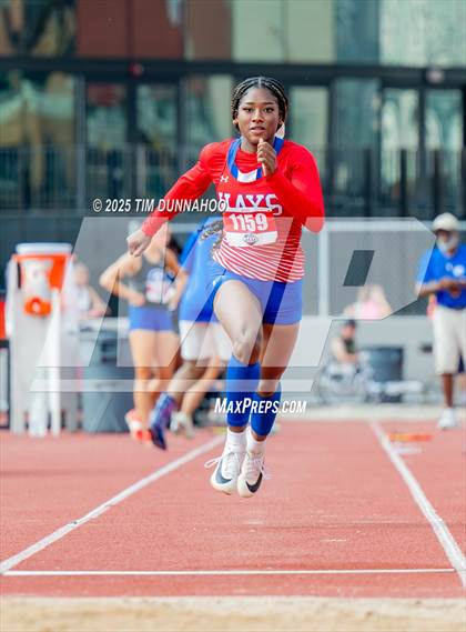 Thumbnail 2 in UIL 5A Girls Track & Field Finals photogallery.
