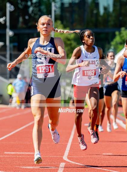 Thumbnail 2 in UIL 5A Girls Track & Field Finals photogallery.